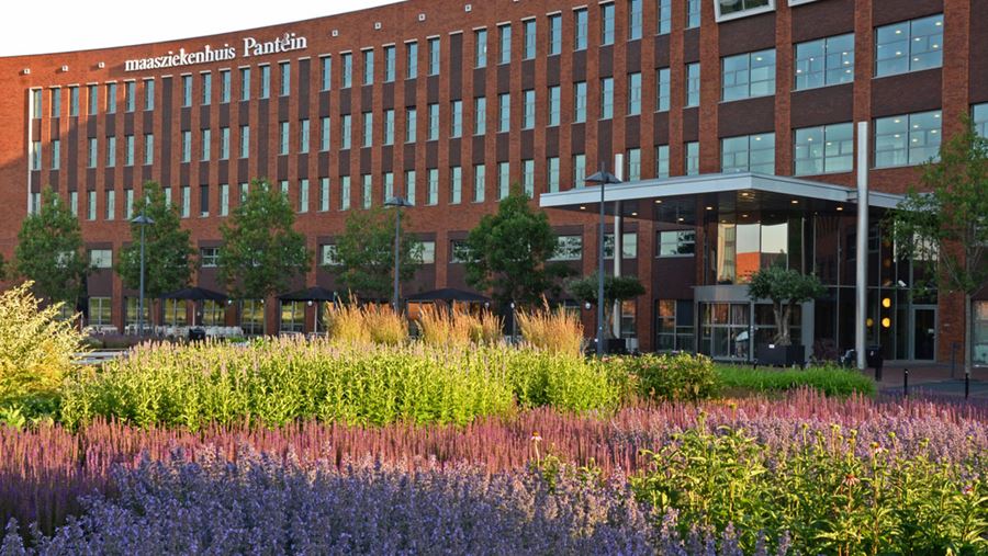 Voorzijde Maasziekenhuis Voorzijde Maasziekenhuis