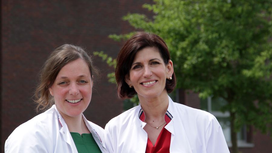 Afbeelding Dermatologen I. Ferket en M.W. Mackenzie Afbeelding Dermatologen I. Ferket en M.W. Mackenzie