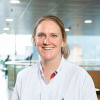 Marjolein Blusse, Gastro-intestinaal (GE) chirurg Portret van M. Blussé van Oud - Alblas
