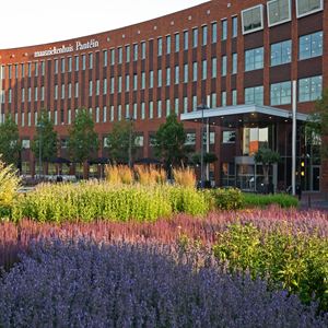 Gebouw Maasziekenhuis Pantein voorkant Gebouw Maasziekenhuis Pantein voorkant