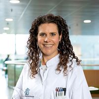 Nanette Poos _ Physician Assistant Revalidatie Portret van N. Poos