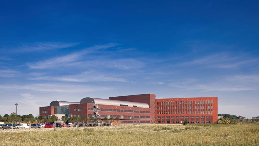 Maasziekenhuis Pantein Gebouw op afstand Maasziekenhuis Pantein Gebouw op afstand